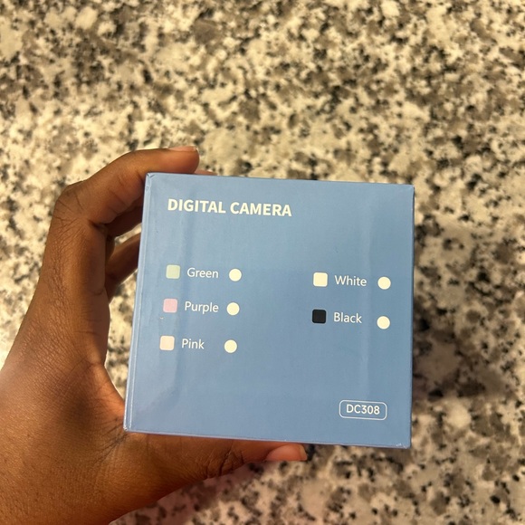 4K Digital Camera, 48MP Autofocus 16X Zoom W 32GB SD Card,Anti-Shake,2 Batteries - Picture 7 of 8